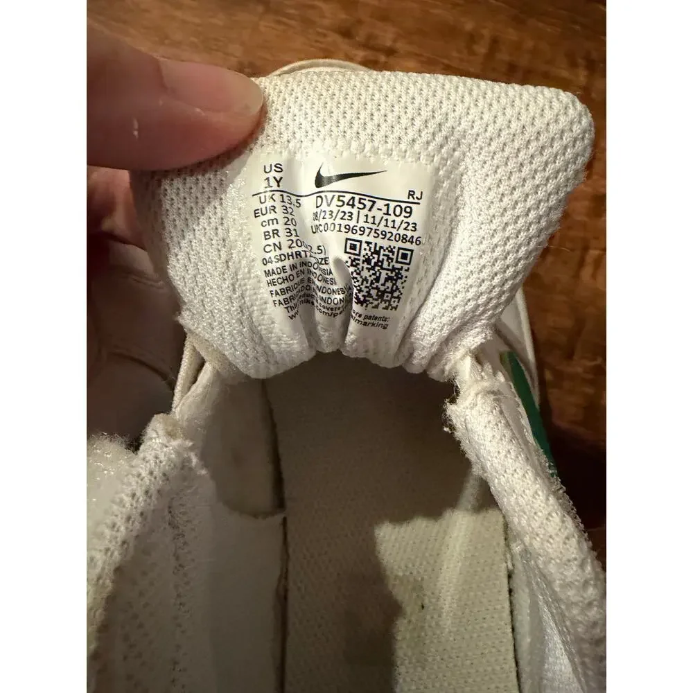 Nike Court Borough Low Recraft white stadium green size 1Y
